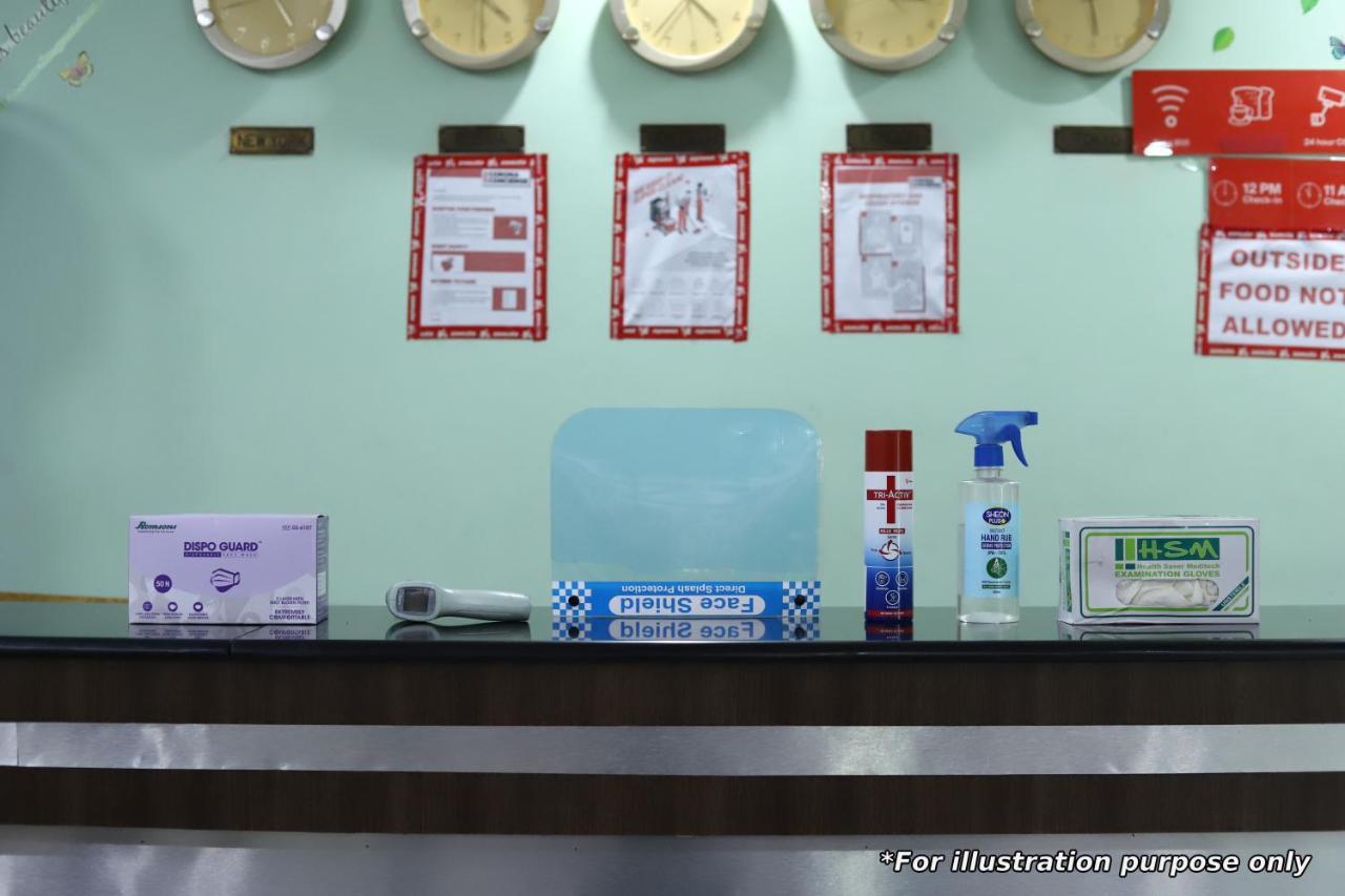 Oyo 29517 Hotel Barsana Palace Chhata Екстер'єр фото